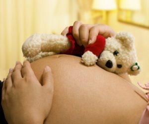 Un bimbo arcobaleno: la luce dopo la tristezza