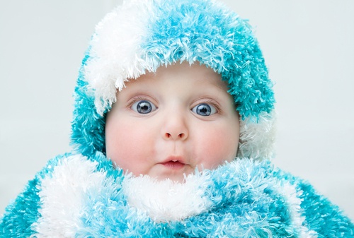 Prevenite il raffreddore del bebè nella stagione delle piogge