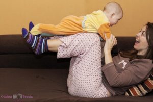 Giochiamo! Attività settimanali per il primo anno del neonato