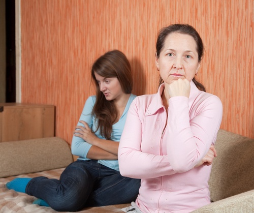 10 semplici passaggi per evitare che i figli diventino adolescenti ribelli