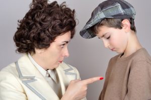 10 frasi da non dire a un figlio