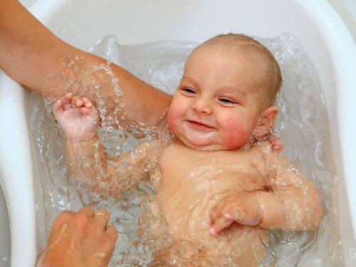 L'igiene intima del vostro bambino