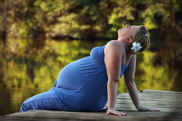 Dormire bene in gravidanza ed evitare il mal di schiena