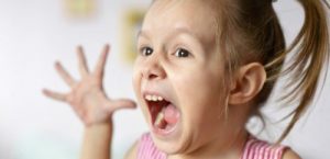 Che cos'è l'aggressività improvvisa del bambino