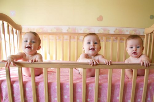 bambini nella culla