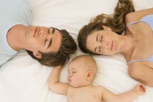 Cosa fare se vostro figlio si sveglia di notte