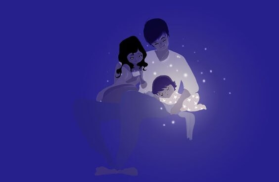 Disegno di mamma, papà e bimbo che dorme tra le loro braccia
