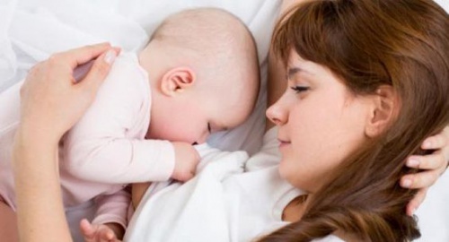 Per iniziare lo svezzamento bisogna cominciare a separarsi un po' da nostro figlio