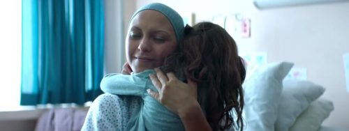 "Tua madre mente", l'emozionante cortometraggio di Diego Luna