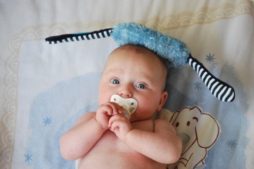 Verità sul ciuccio: calma i neonati.
