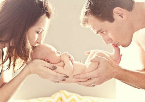 La cura del bambino riguarda tutti e due