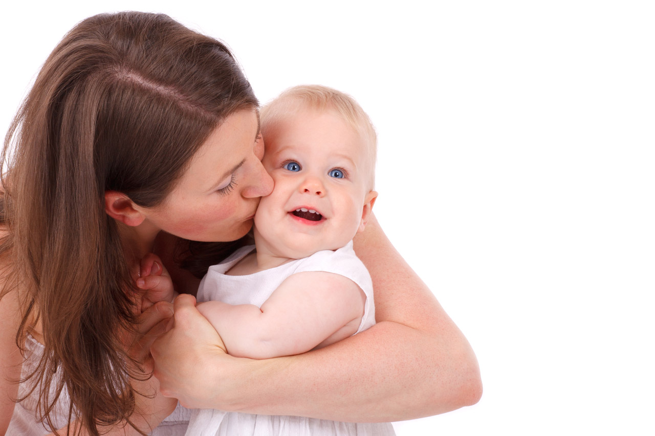 prima di uscire bisogna salutare il bambino