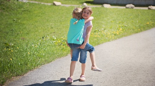 L'amicizia tra sorelle è indissolubile