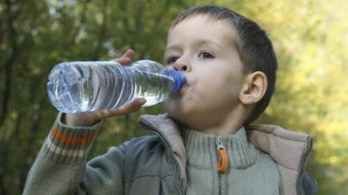 L'acqua può provocare un senso di sazietà
