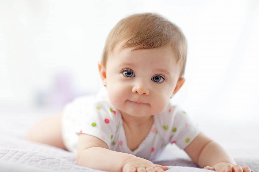 L'importanza di mettere il bebè a faccia in giù