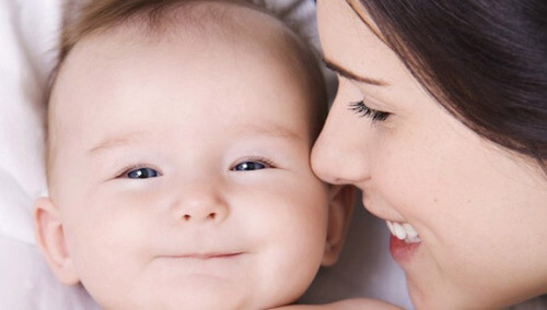 I primi ricordi: madre con neonato