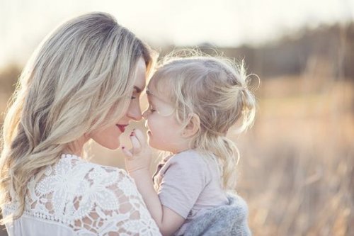 madre e figlia, dono