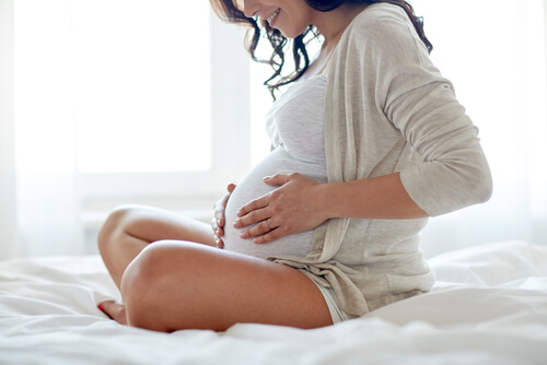 La luce può stimolare i movimenti del bambino