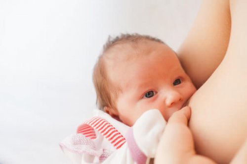 allattamento e i benefici per la madre