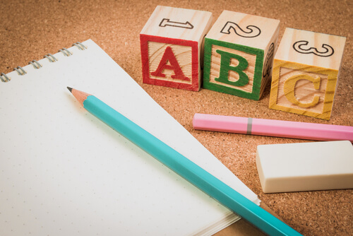 L'egocentrismo nei bambini diminuisce con l'acquisizione del linguaggio