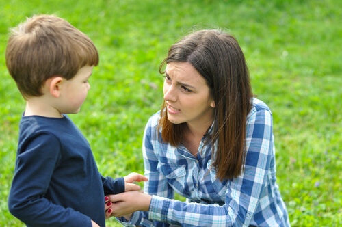 L'assenza della madre priva i bambini della loro più importante protezione