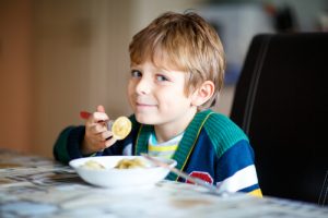 Mangiare sano: è bene iniziare fin da piccoli