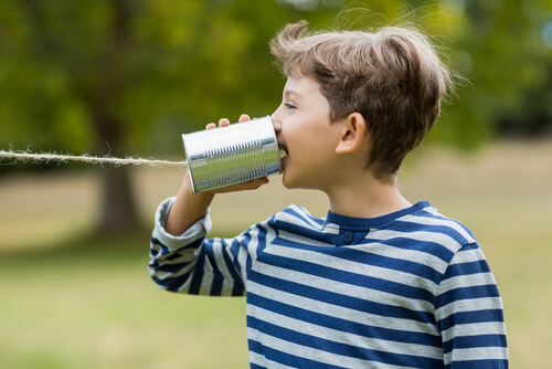 Parlare da soli favorisce un adeguato sviluppo congnitivo