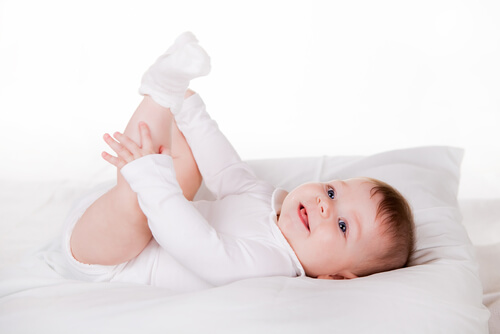 Sesto mese di vita del bebè: l'introduzione dei semisolidi