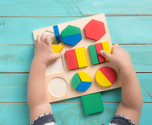 Giochi per il dodicesimo mese di vita del bambino