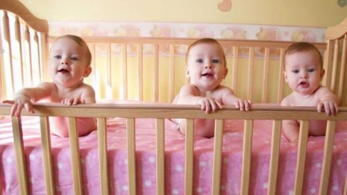 Se si adottano le giuste precauzioni, non c'è ragione per cui anche tre gemelli non possano nascere perfettamente sani
