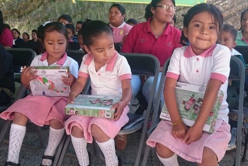Bambine a scuola