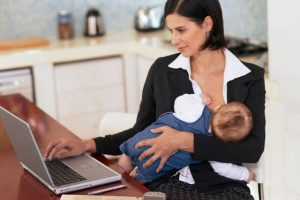 Lavorare e allattare: come posso fare?