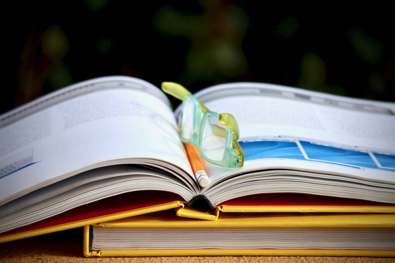 Trucchi per insegnare al bambino a studiare da solo