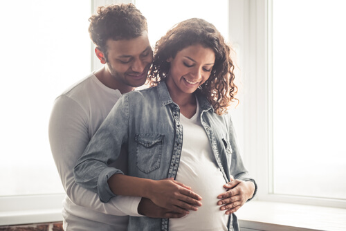 I calci del bebè sono un sintomo della sua buona salute