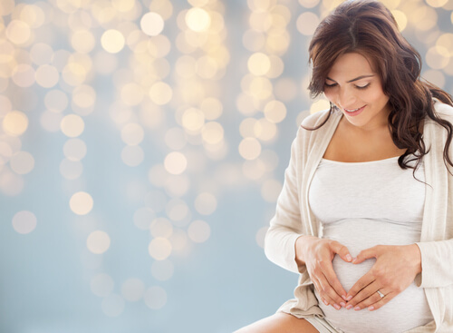 Durante la gravidanza, la donna è più vitale e femminile che mai
