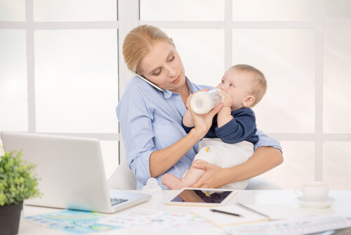 Tornare a lavorare e continuare l'allattamento
