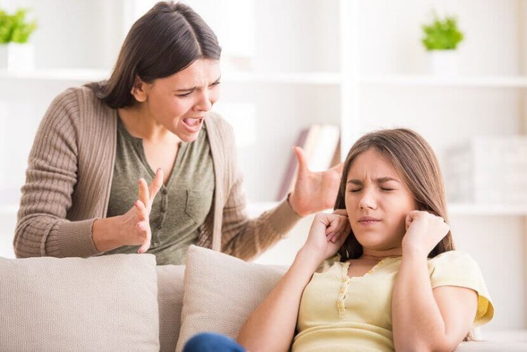Per evitare le urla in casa, bisogna innanzitutto saper ascoltare il nostro interlocutore