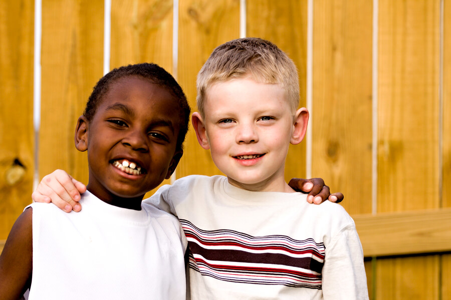 educare bambini bilingue