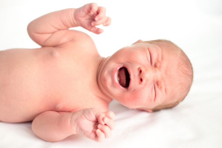 Il bebè ha le coliche: cosa posso fare per aiutarlo?