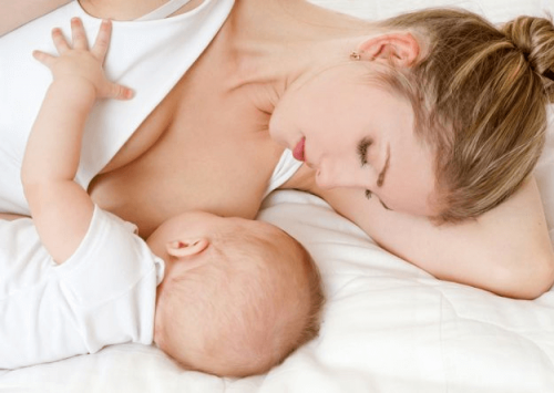 Posizione del bambino sdraiato
