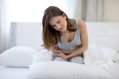 Uno dei sintomi della sindrome di Asherma è dolore durante il periodo mestruale