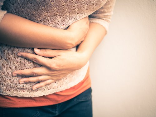 Non è possibile avere le mestruazioni ed essere incinta, ma si possono comunque subire delle perdite durante la gravidanza