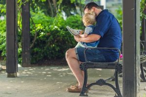 5 attività per instillare l'amore per la lettura nei bambini