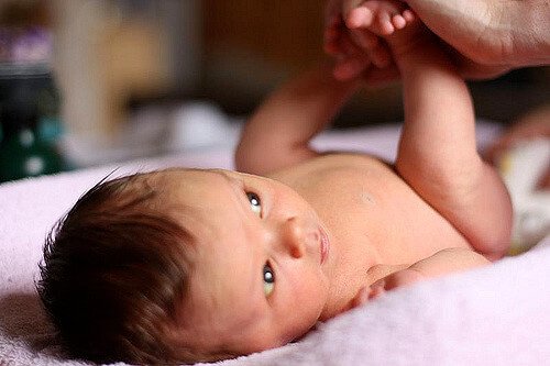 Togliere il pannolino: quando e come fare?