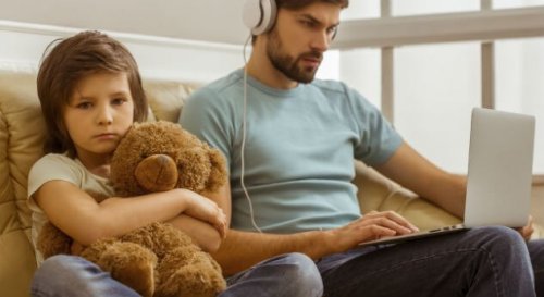 orfano digitale con padre