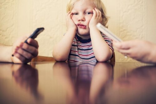 Scopriamo chi sono gli orfani digitali