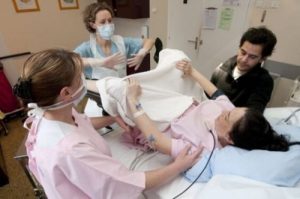 Le complicazioni del parto: scopriamone alcune