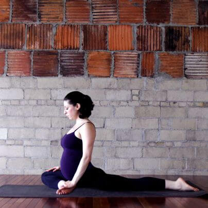 Lo yoga in gravidanza è molto utile