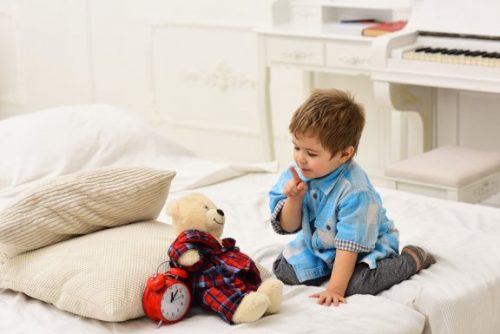 Il mio bebè non si separa dal suo peluche