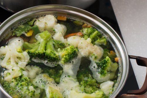 broccoli cotti nella pentola 